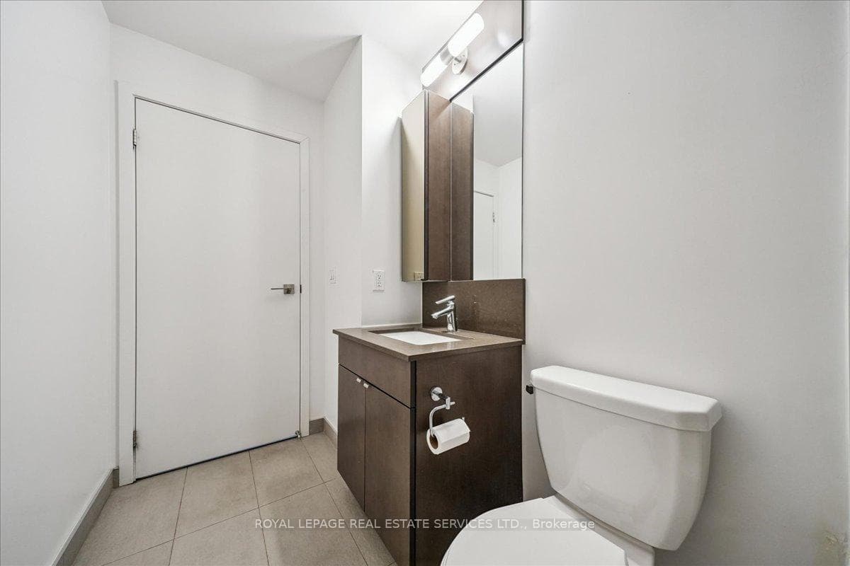 89 Dunfield Avenue Unit 2807 photo 7