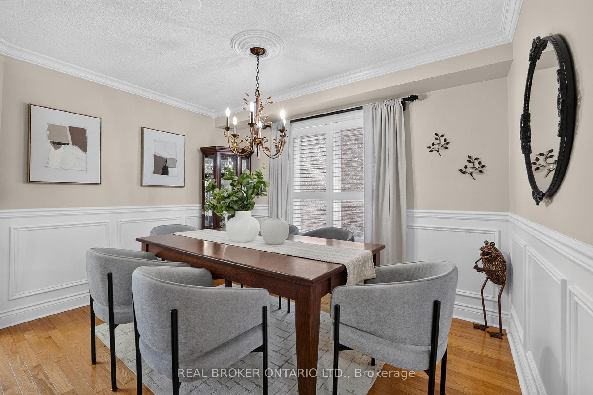 74 Harley Avenue photo 10