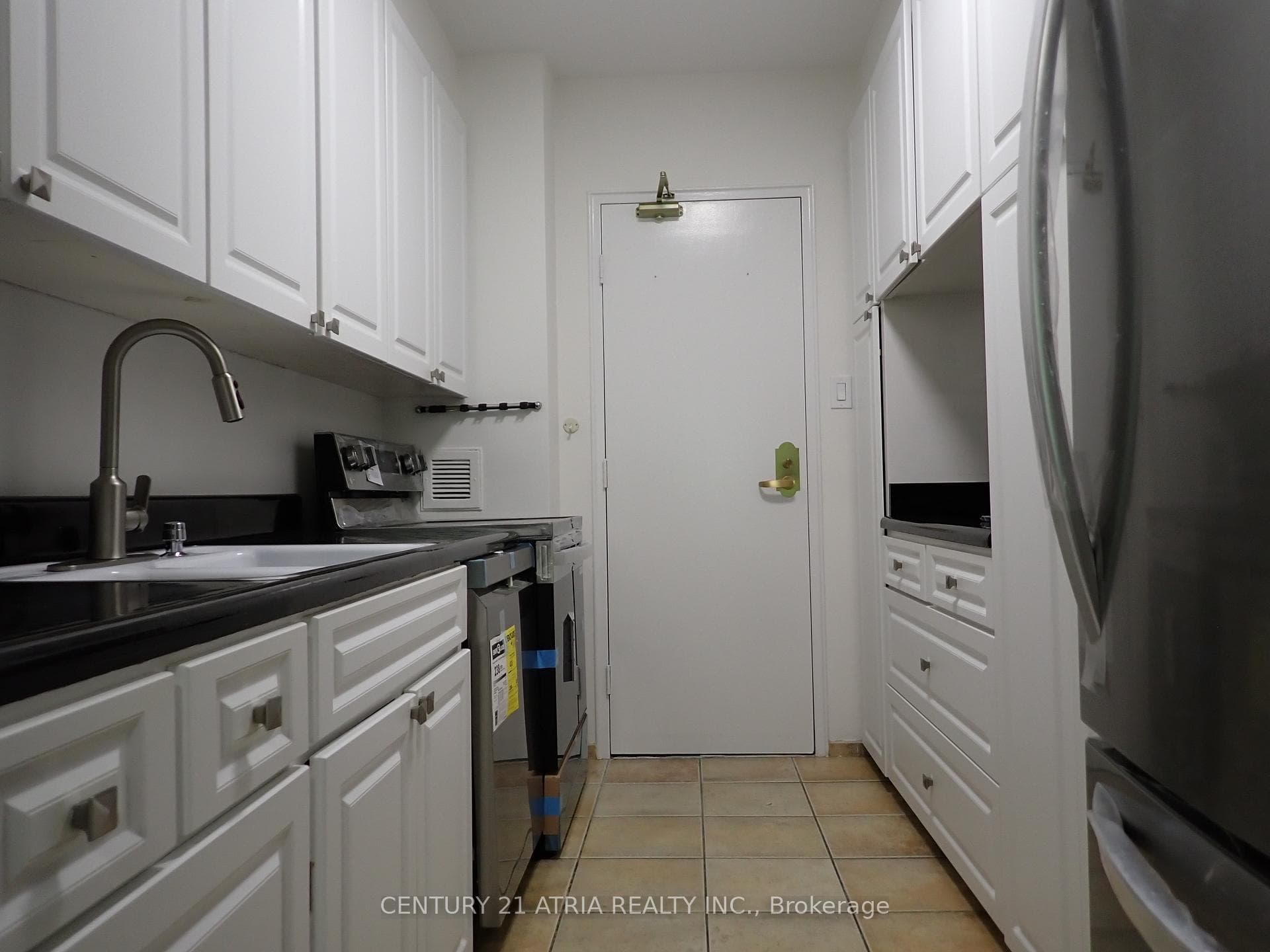 21 Dale Avenue Unit 534 photo 15