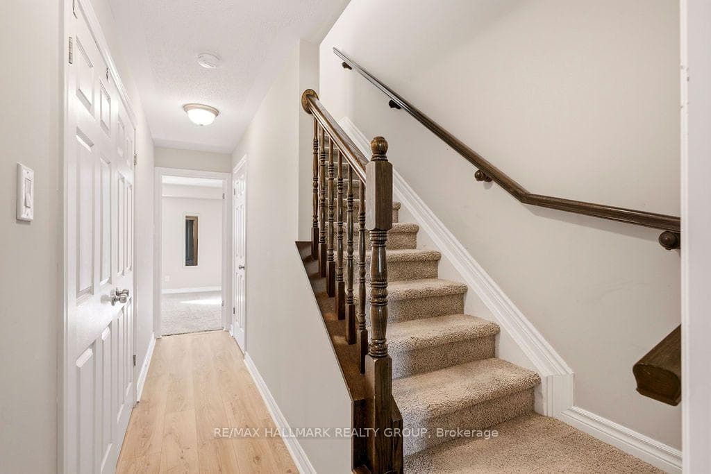 1124 Klondike Road Unit C photo 16
