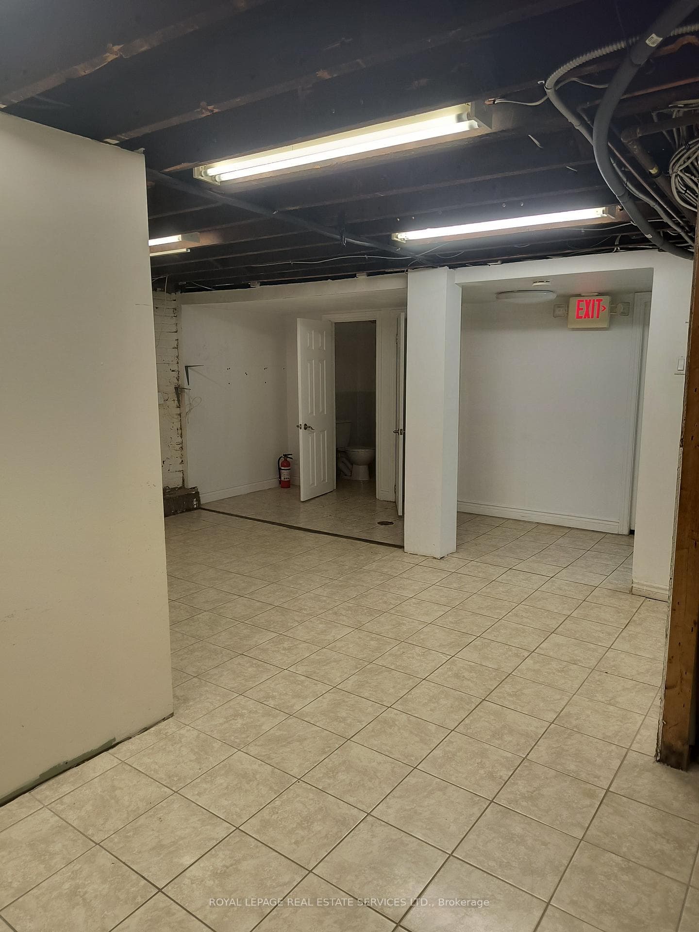 1840 Danforth Avenue photo 8