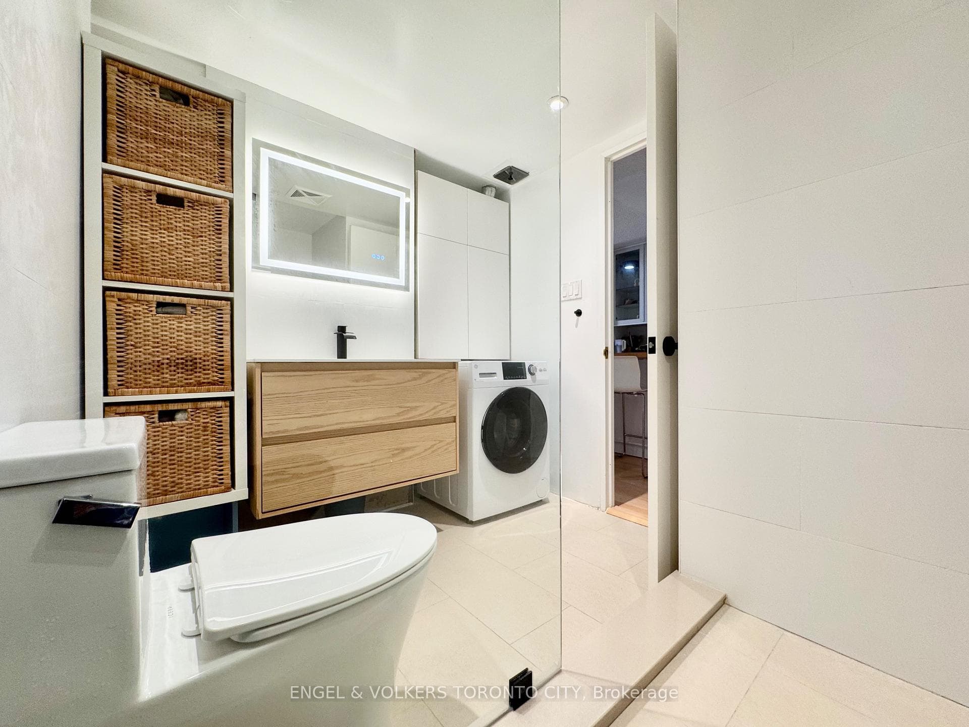 44 St Joseph Street Unit 2410 photo 11