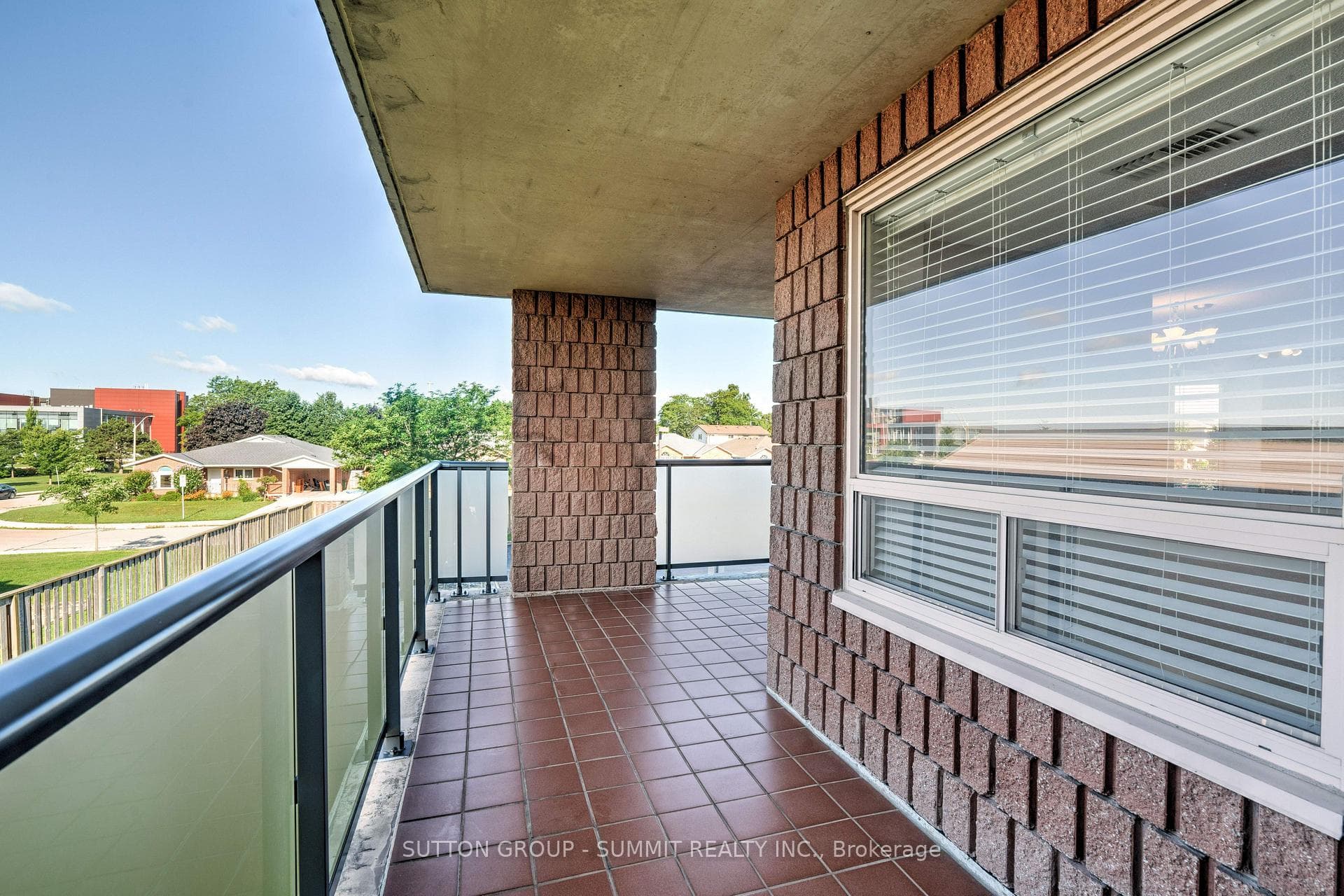 870 Upper Wentworth Street Unit 202 photo 19
