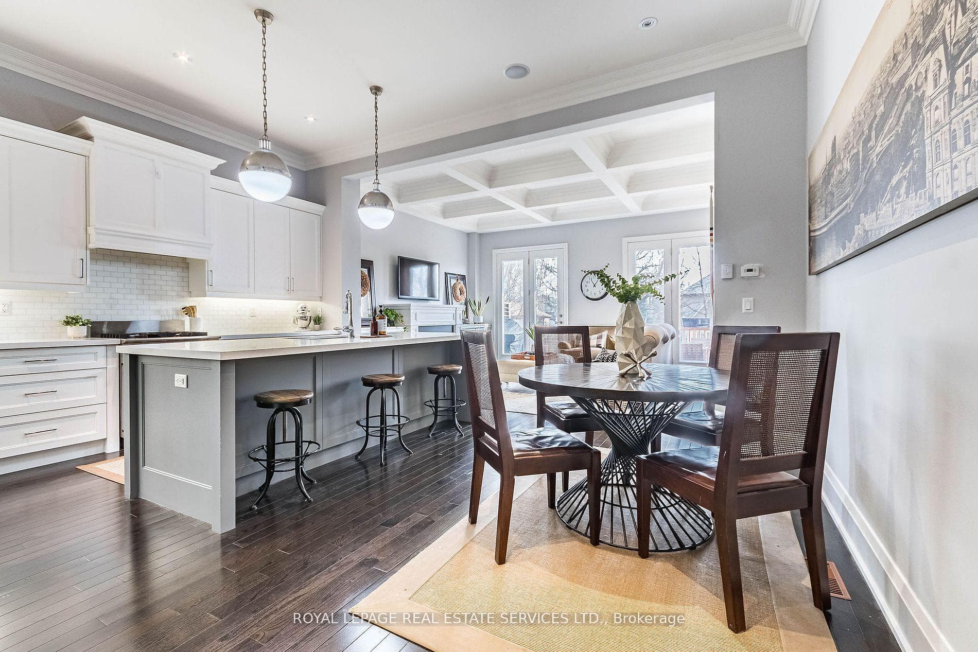 221 Beta Street photo 5