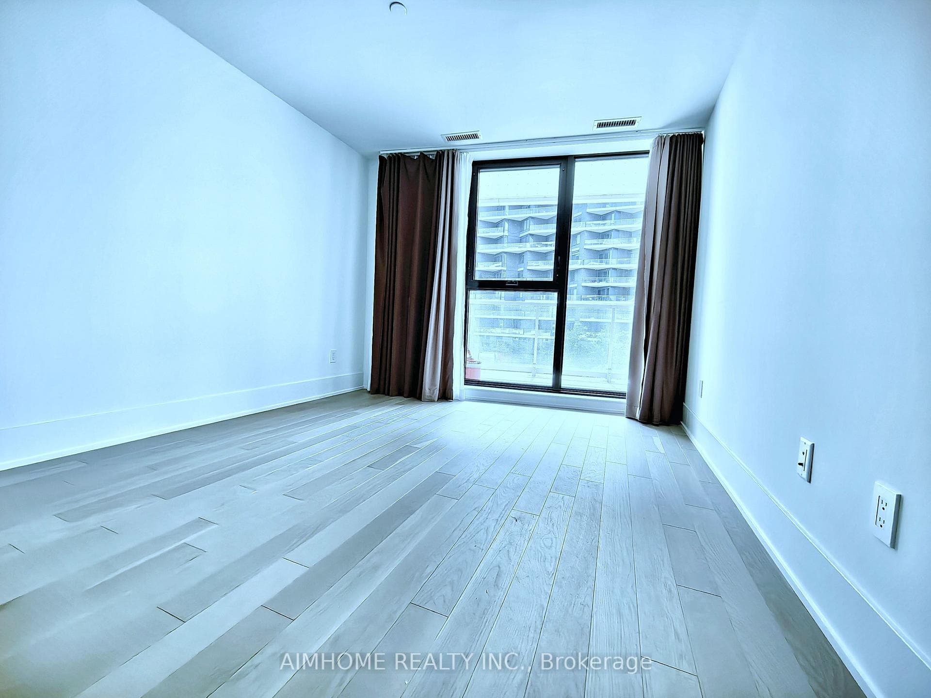118 Merchants' Wharf N/A Unit 202 photo 12