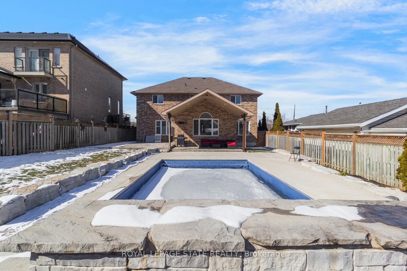 86 Margaret Avenue photo 41
