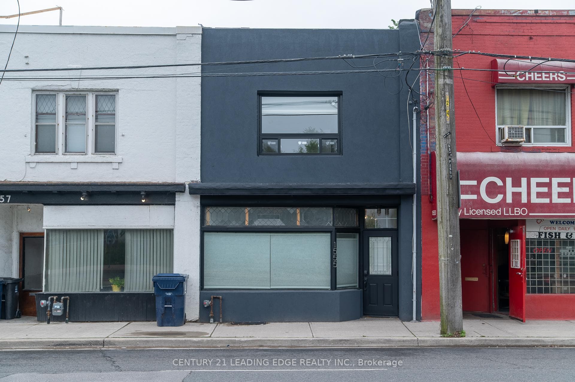 1555 Kingston Road photo 1