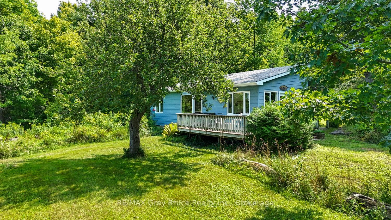 65 Lawrence Road photo 2