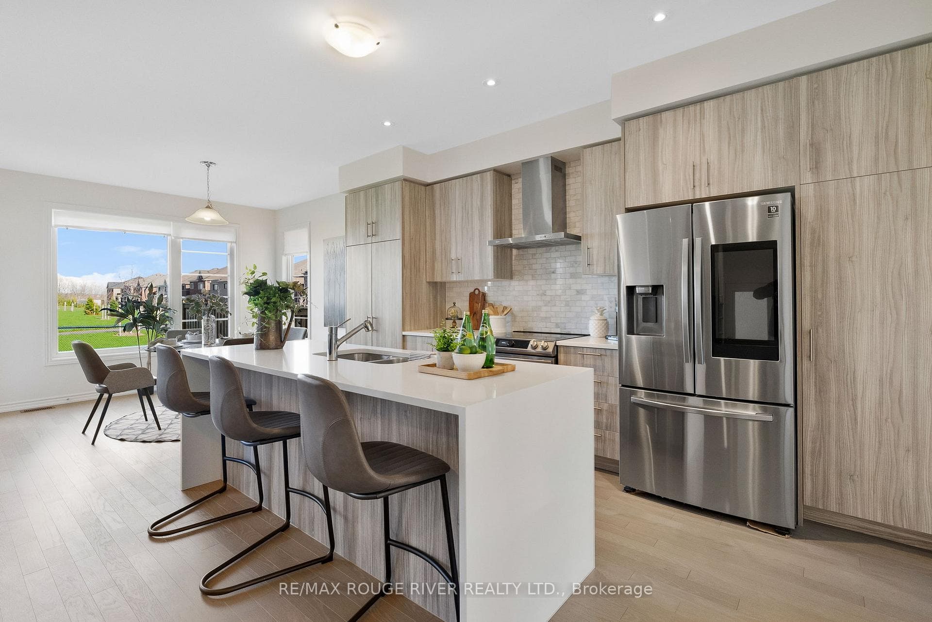 61 Maskell Crescent photo 6