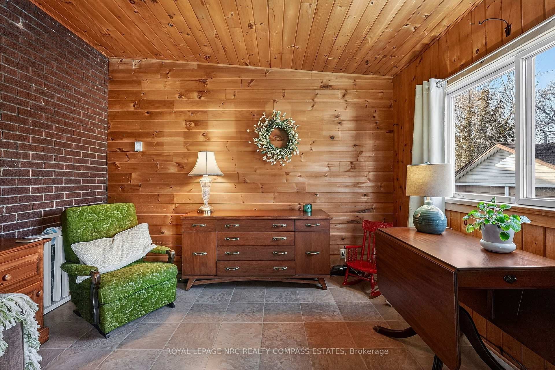 234 Jarvis Street photo 20