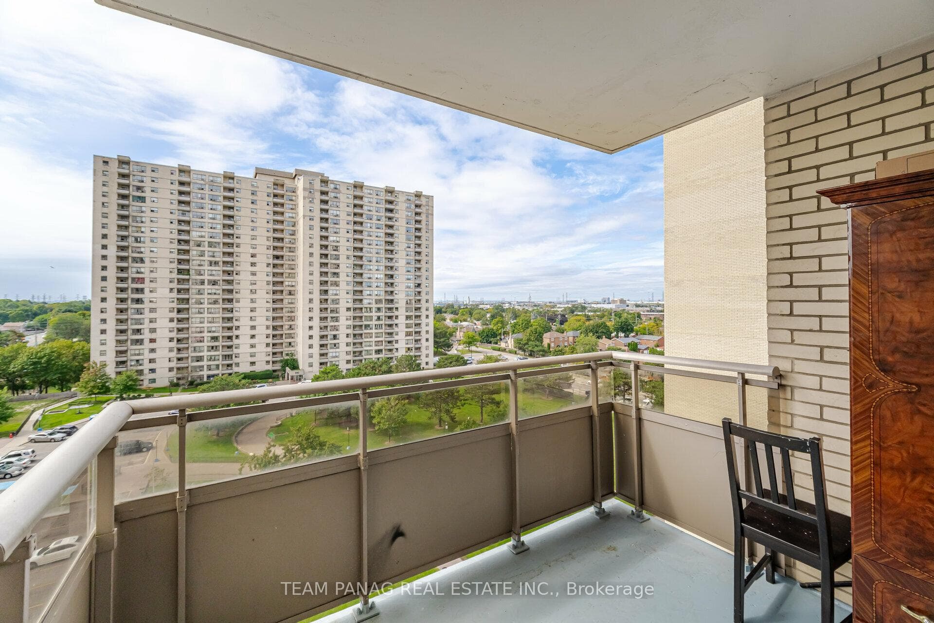 370 Dixon Road Unit 915 photo 35