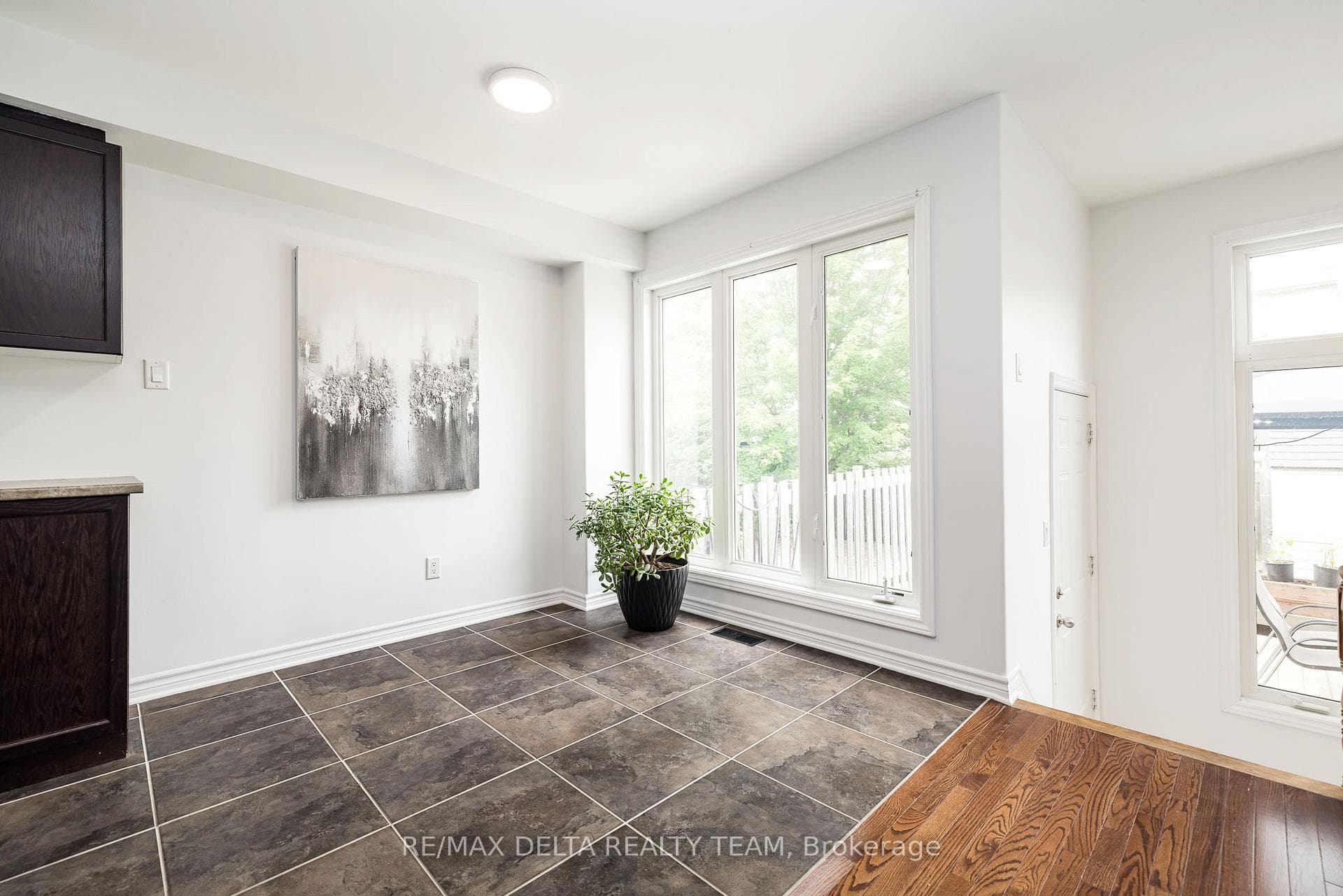 616 Spikemoss Place photo 12