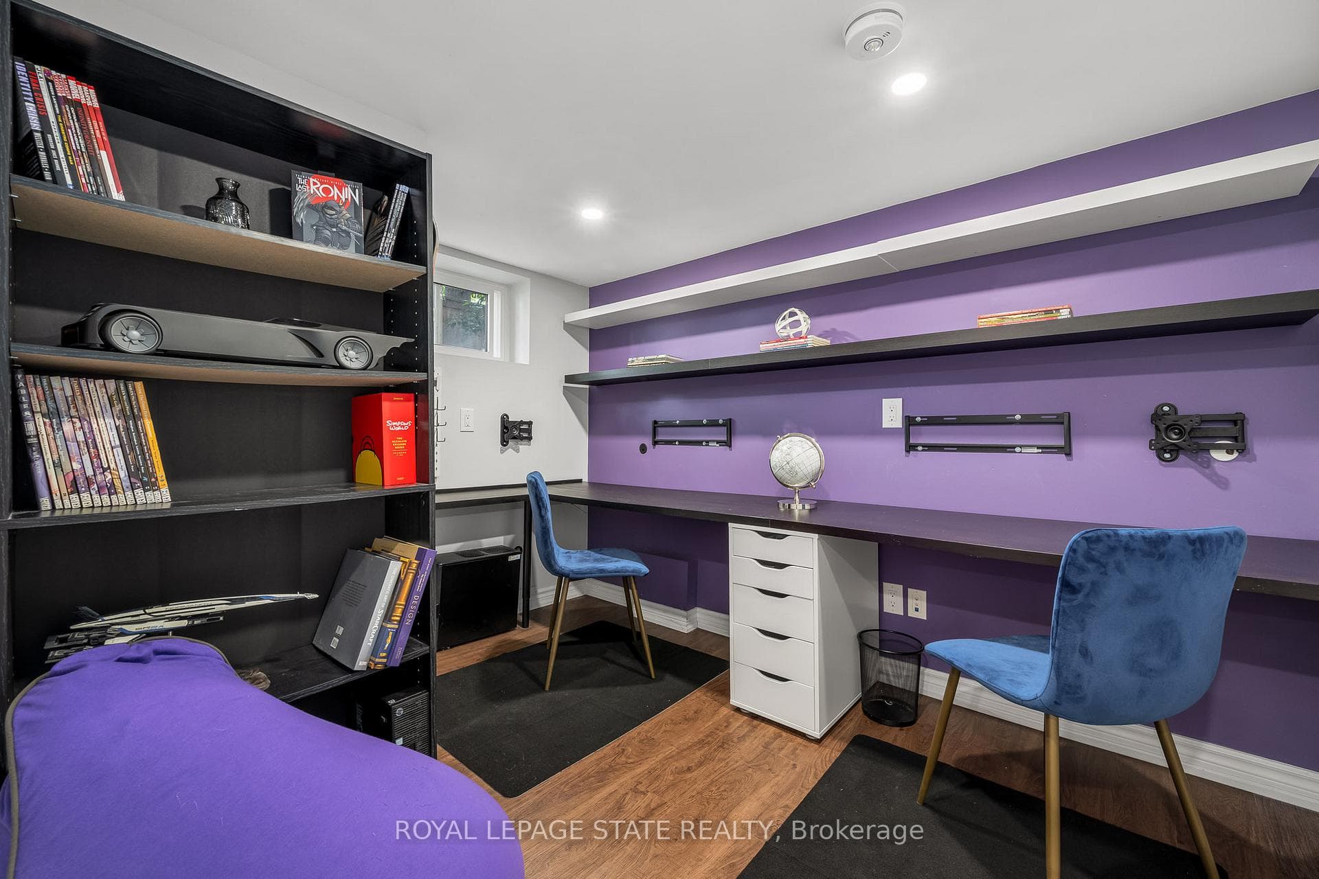 126 Queensdale Avenue photo 21