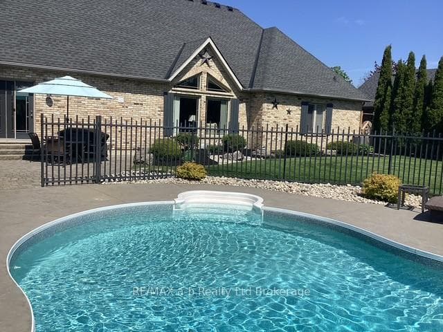 7 OTTERVIEW Drive photo 6