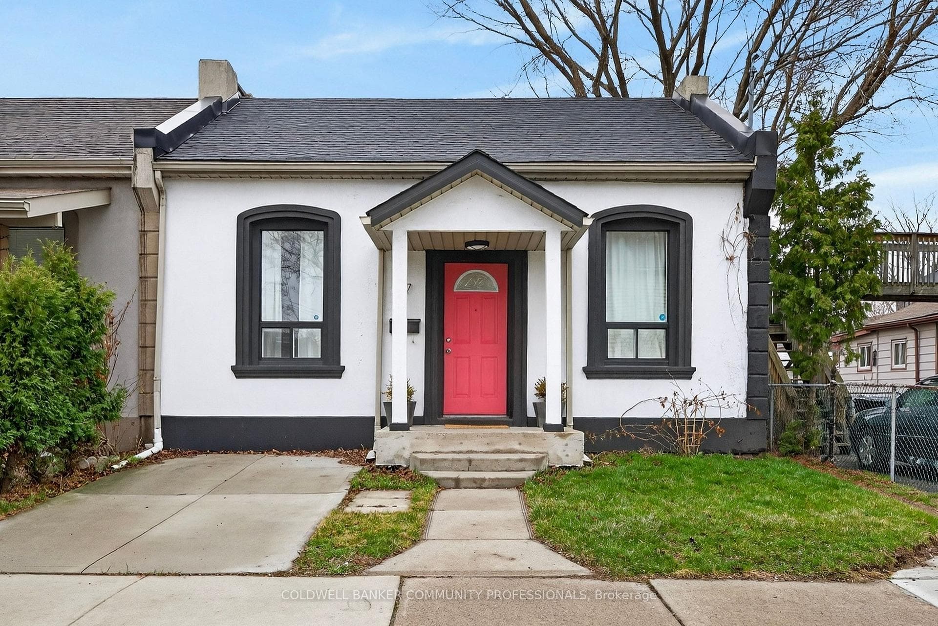 57 Steven Street photo 1