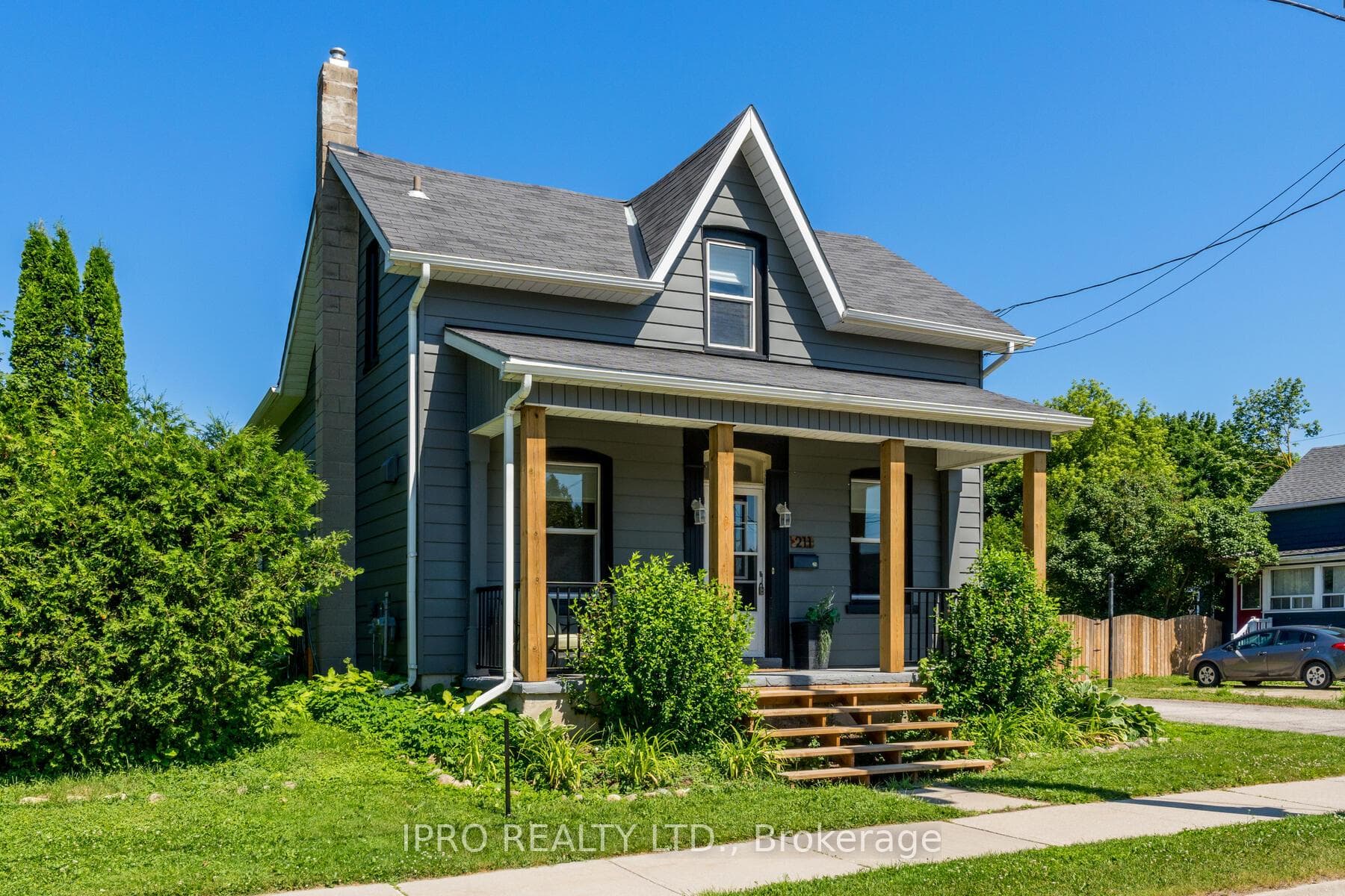 211 Frederick Street photo 1