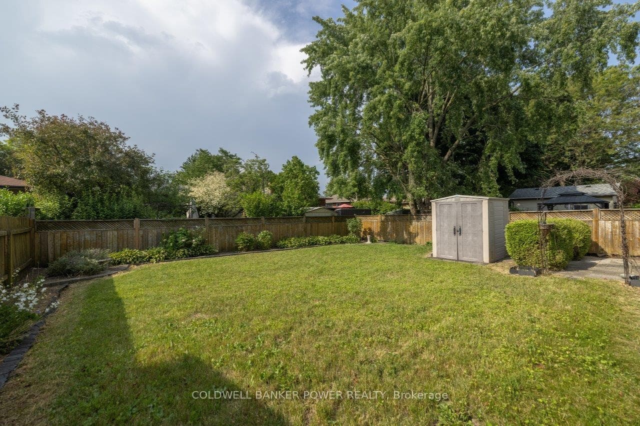 46 Wellesley Crescent photo 25