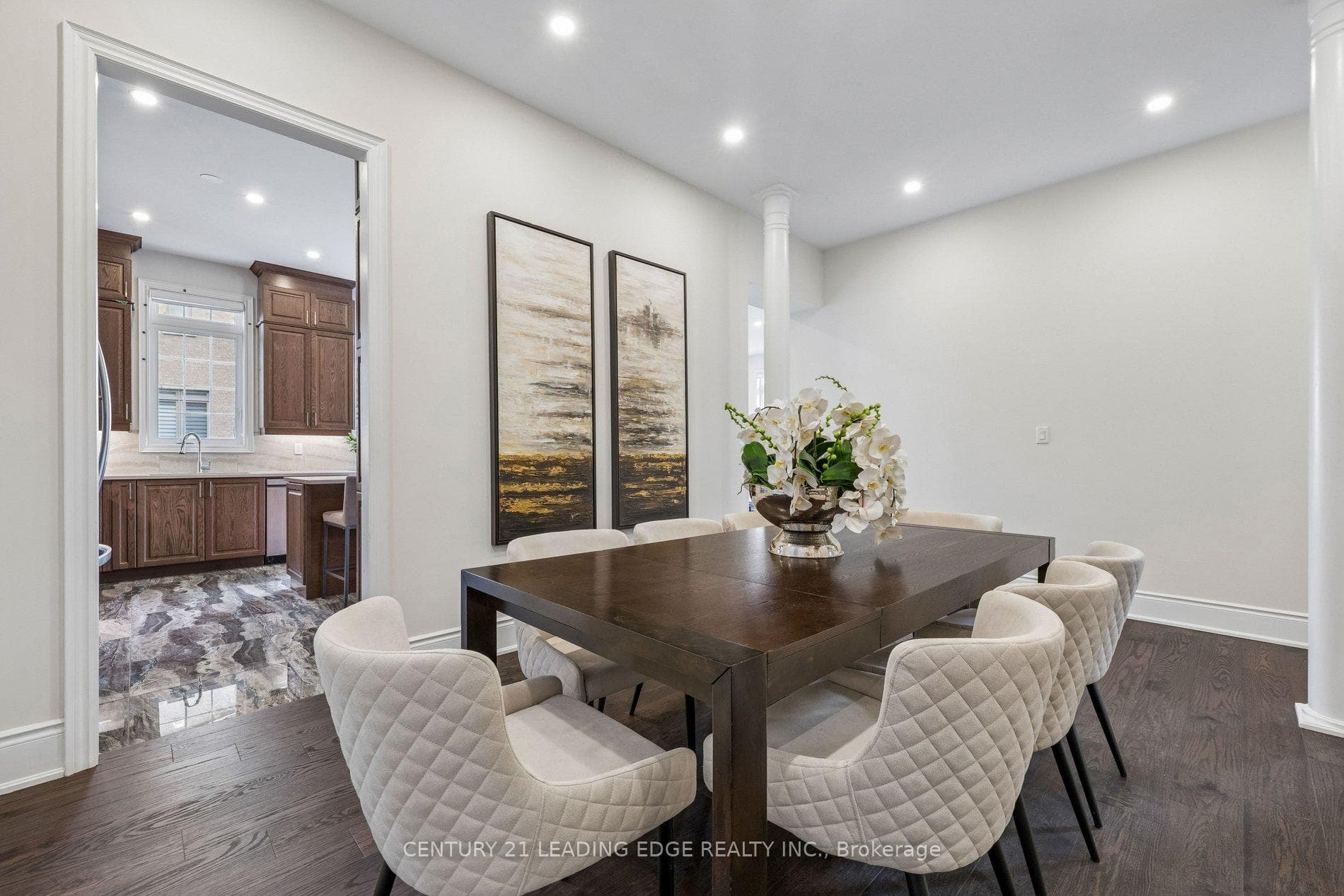 High Capacity Dining Room Off Kitchen