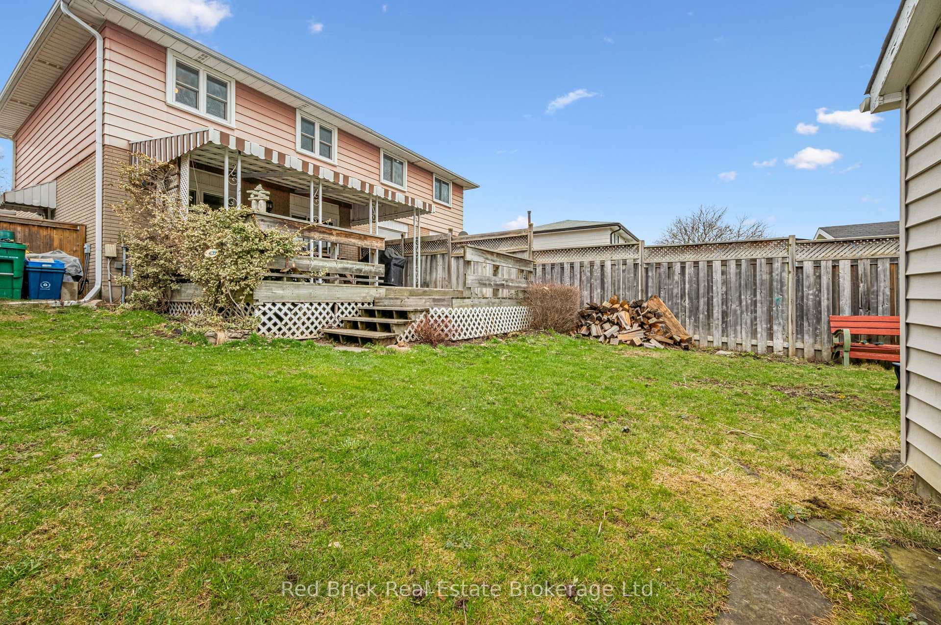 53 Shadeland Crescent photo 22