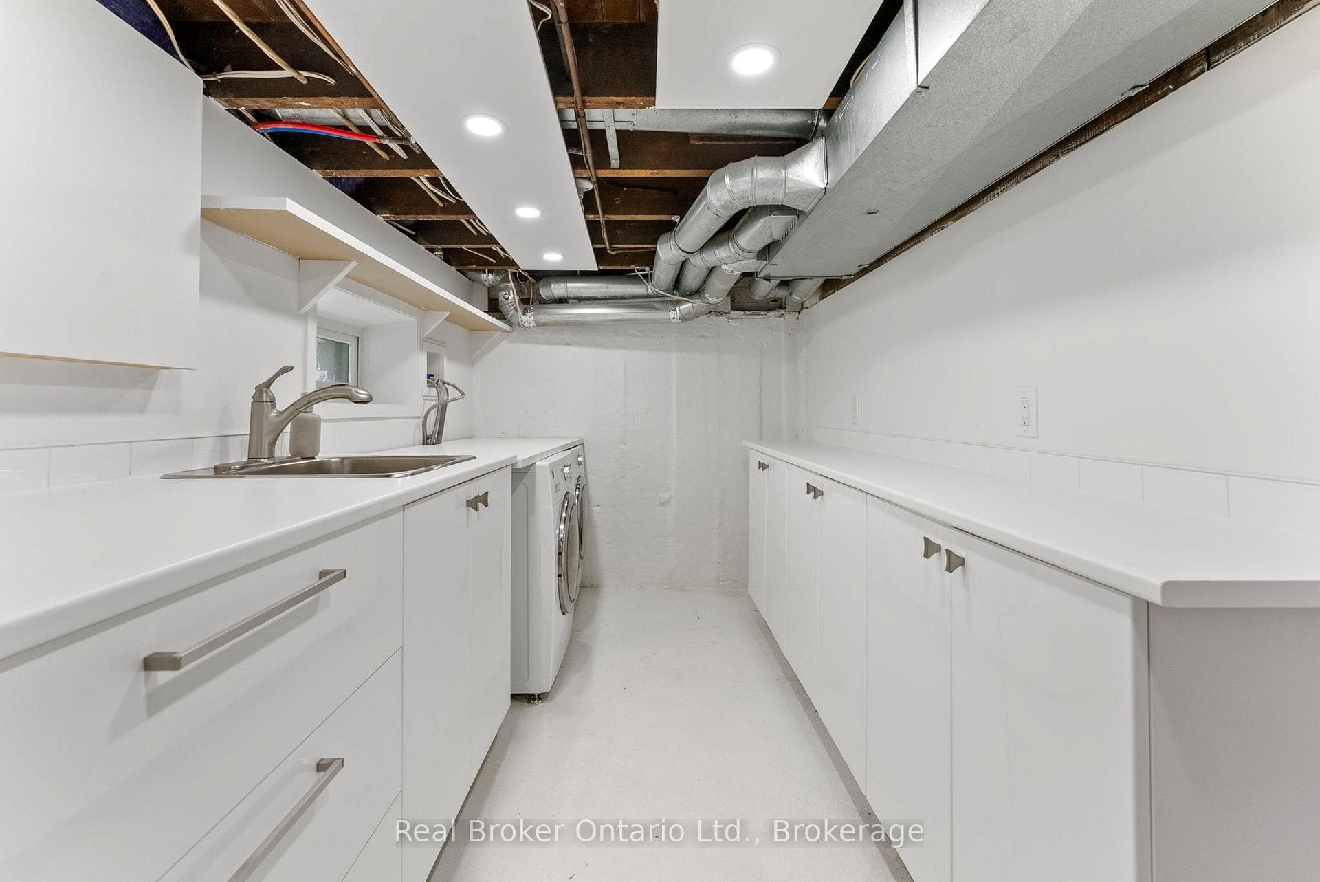 116 Symons Street photo 23
