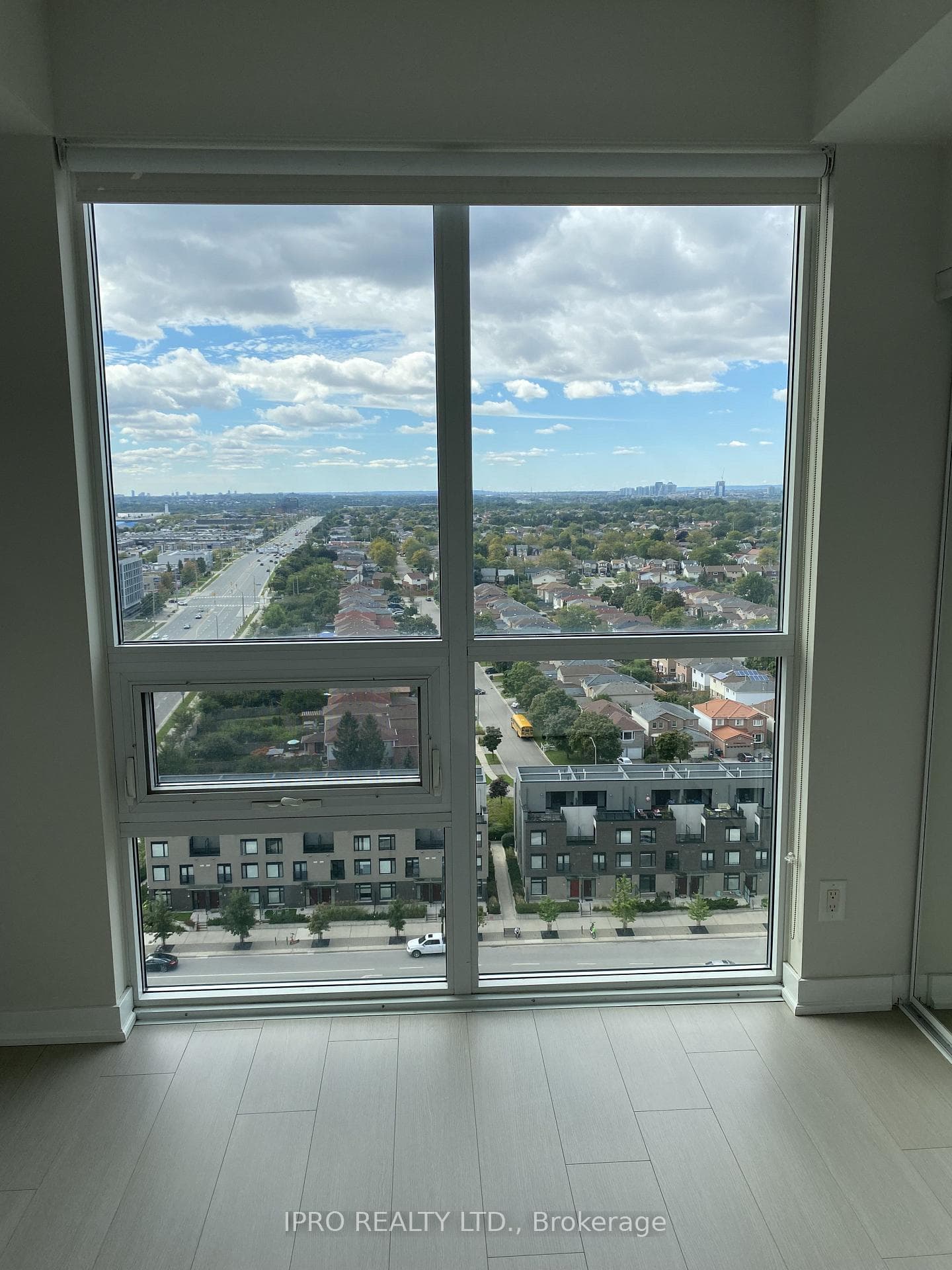 4011 Brickstone Mews Unit 1502 photo 10