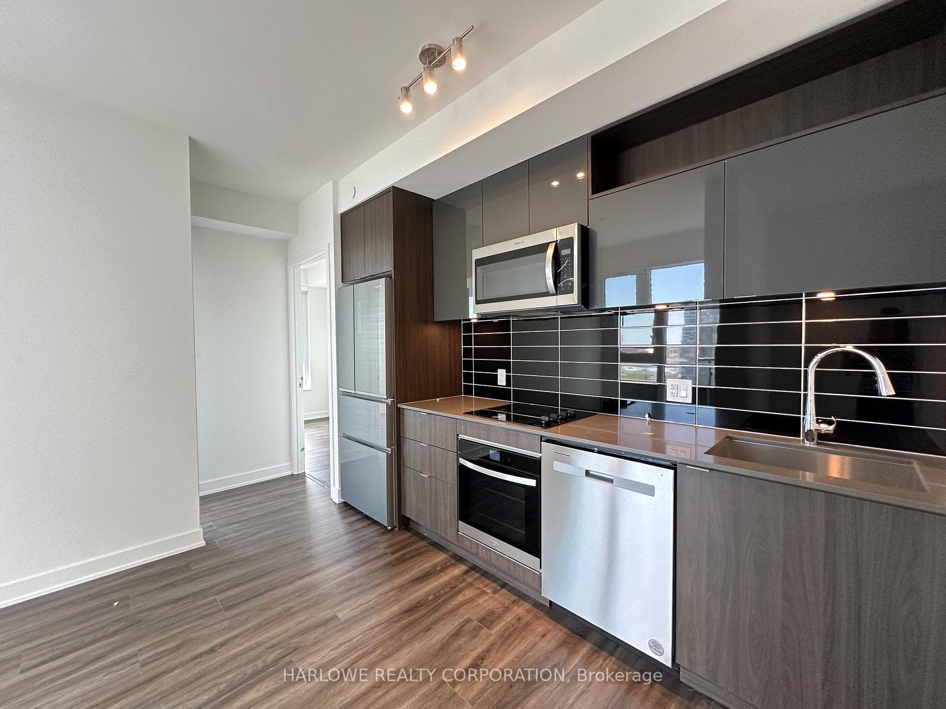 135 Lower Sherbourne Street Unit 2325 W photo 1