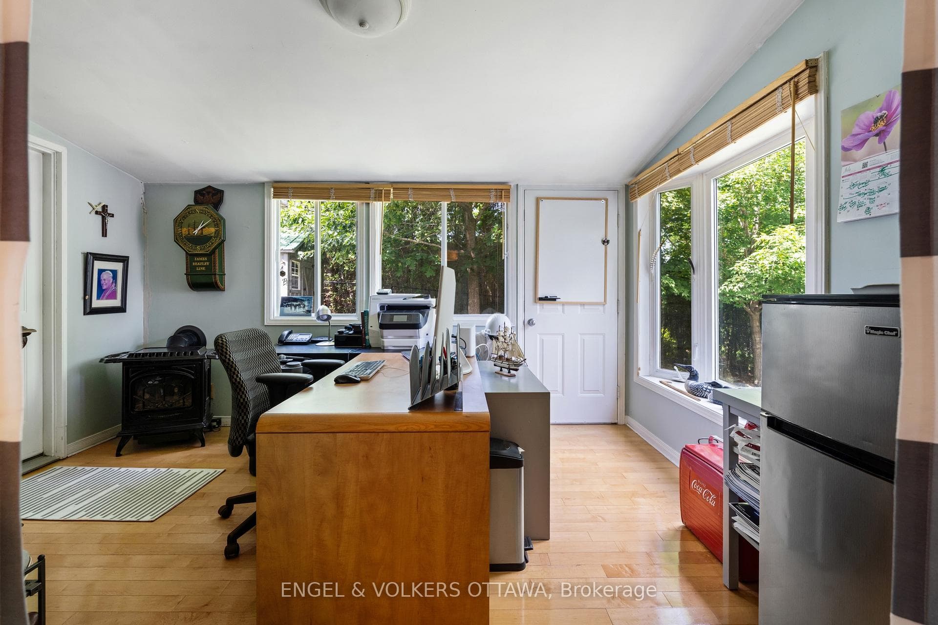 1119 Tighe Street photo 18