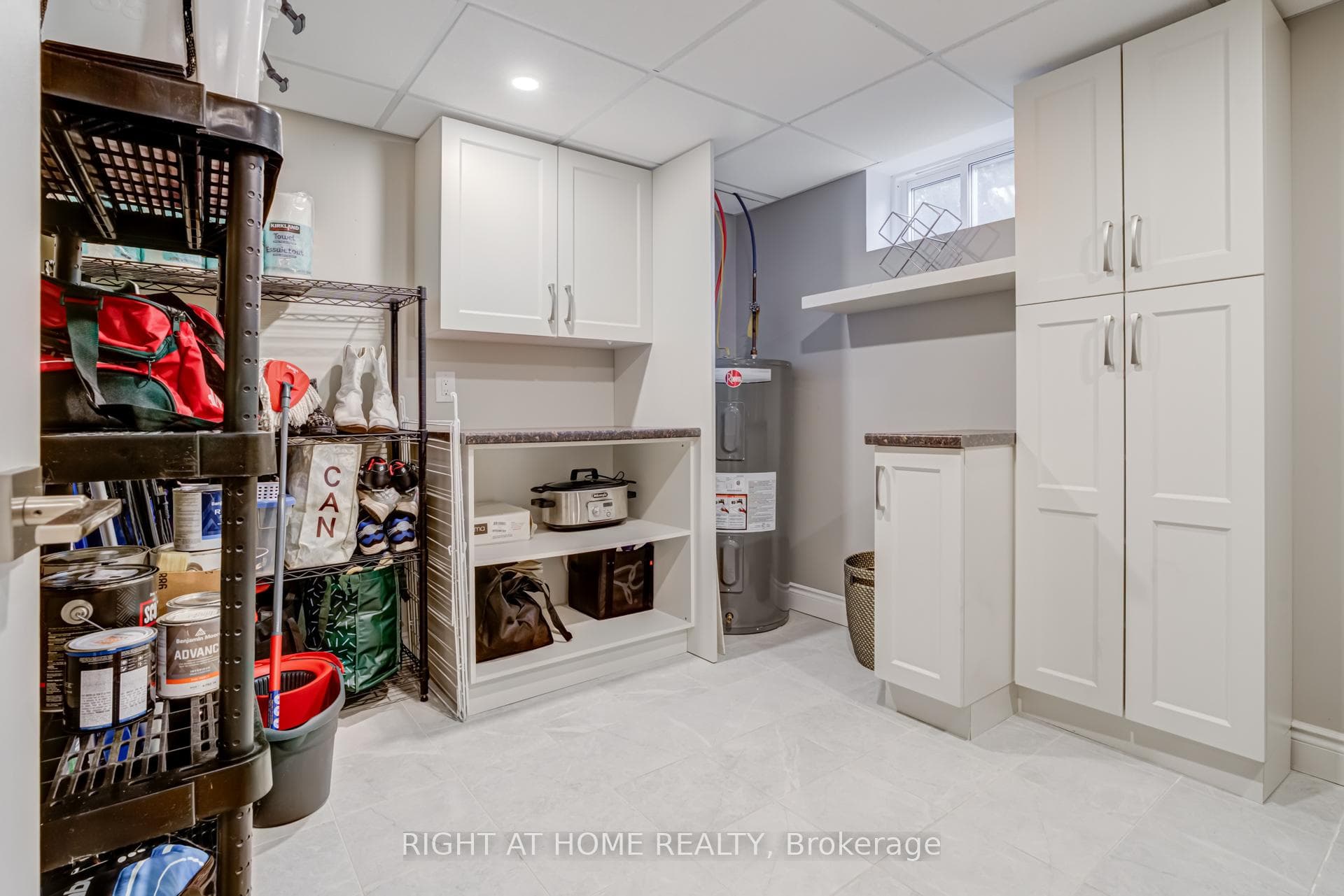 2067 Marine Drive Unit 9 photo 19