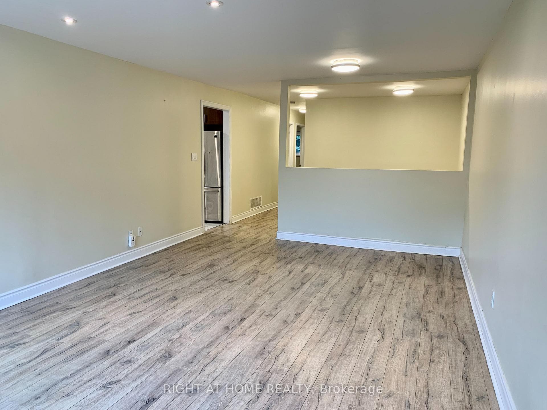 38 Lynch Road Unit Upper photo 8