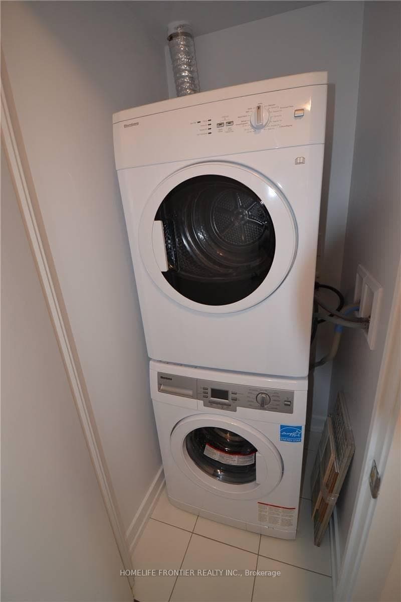 125 Redpath Avenue Unit 301 photo 15