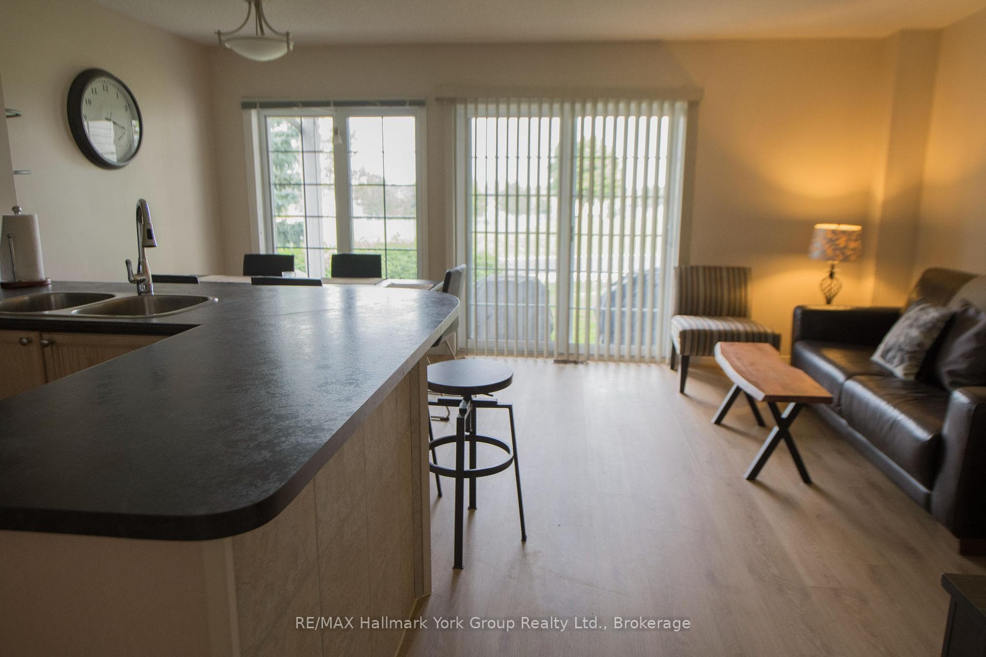 162 Settlers Way Unit 49 photo 7