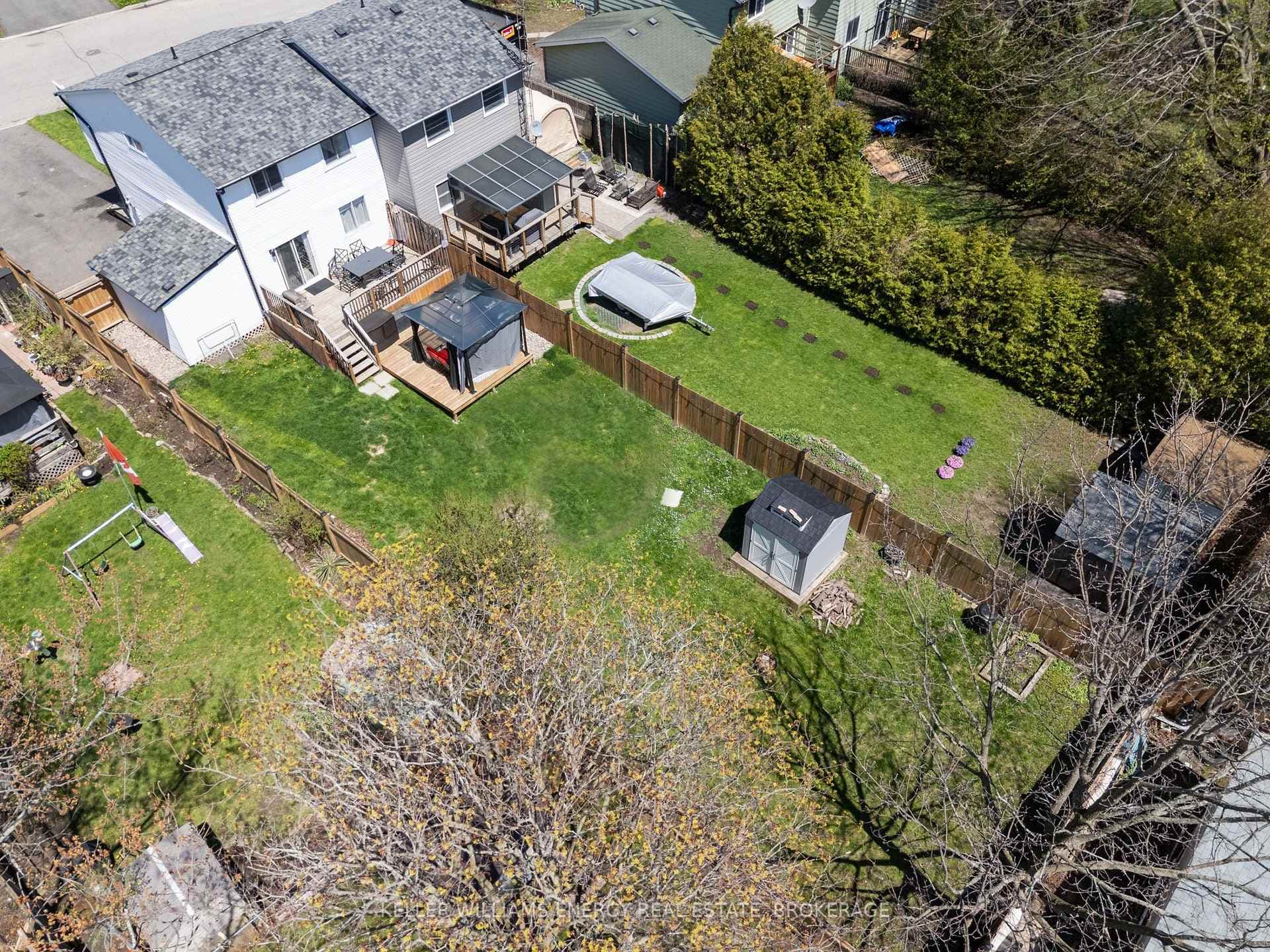 23 Stanley Drive photo 41