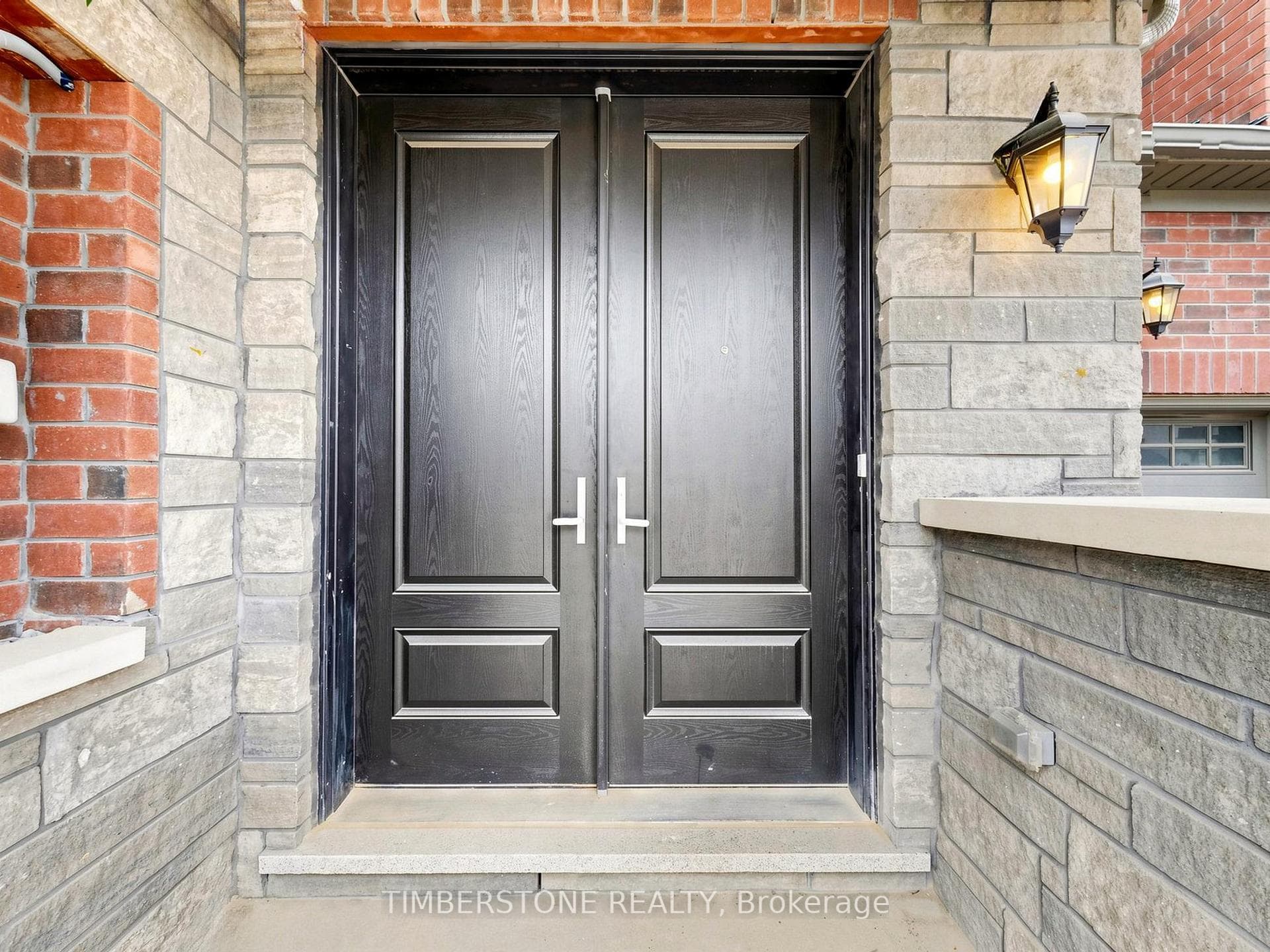 25 Boswell Drive photo 2