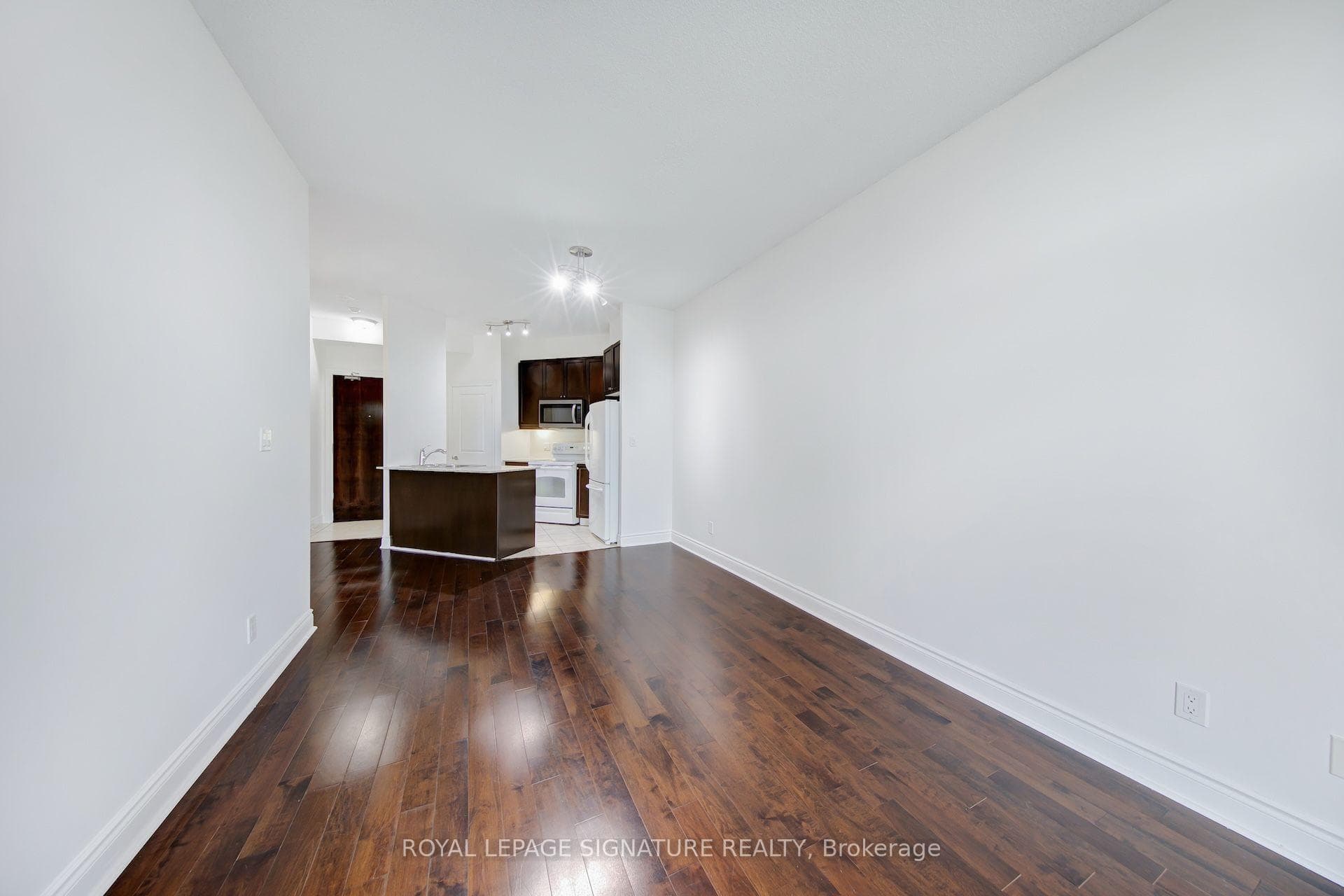 25 Earlington Avenue Unit 307 photo 11