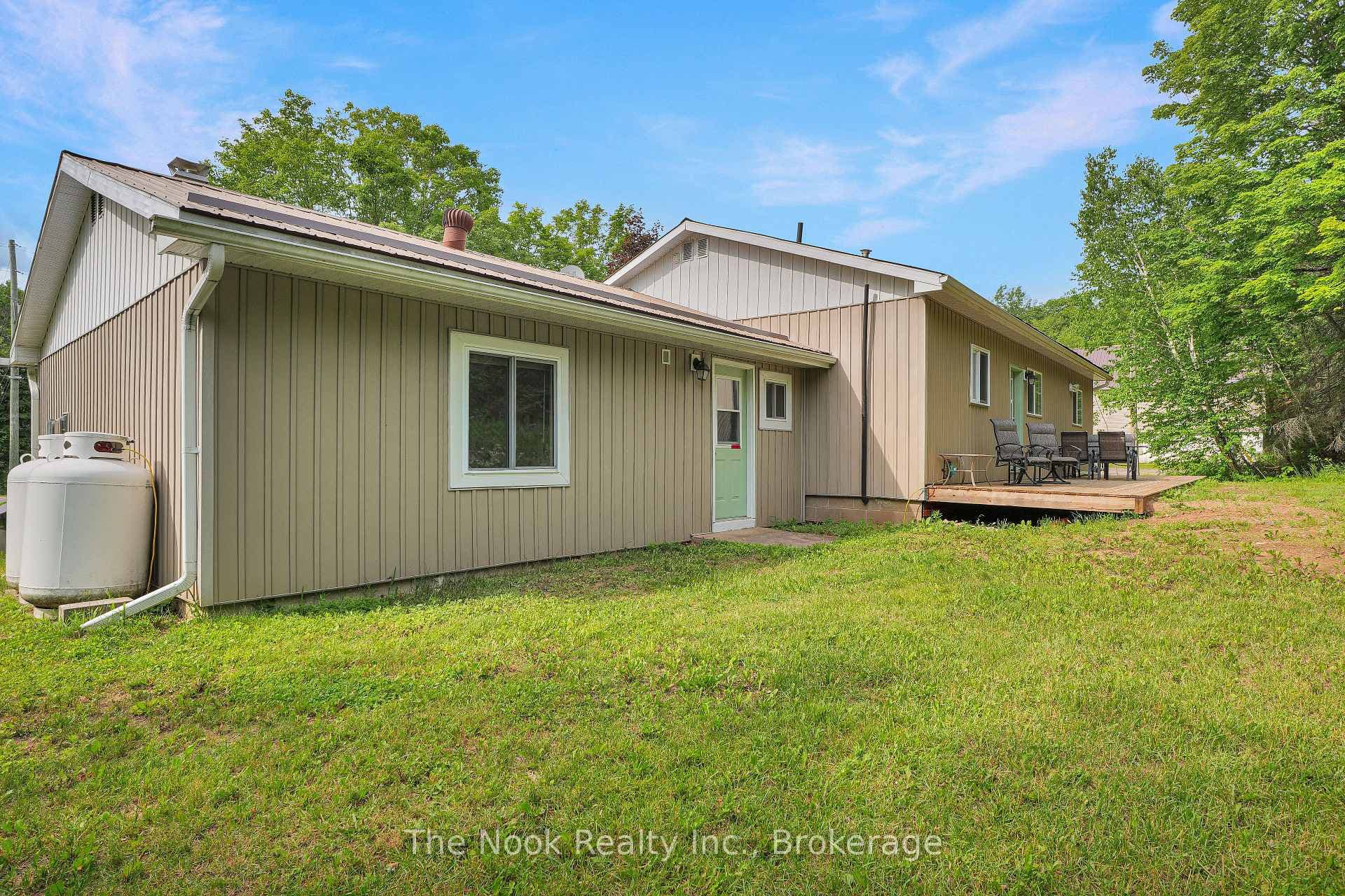 28 WESLEMKOON LAKE Road photo 3