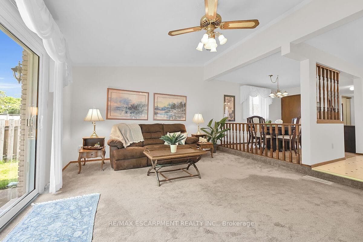 50 Athenia Drive photo 9