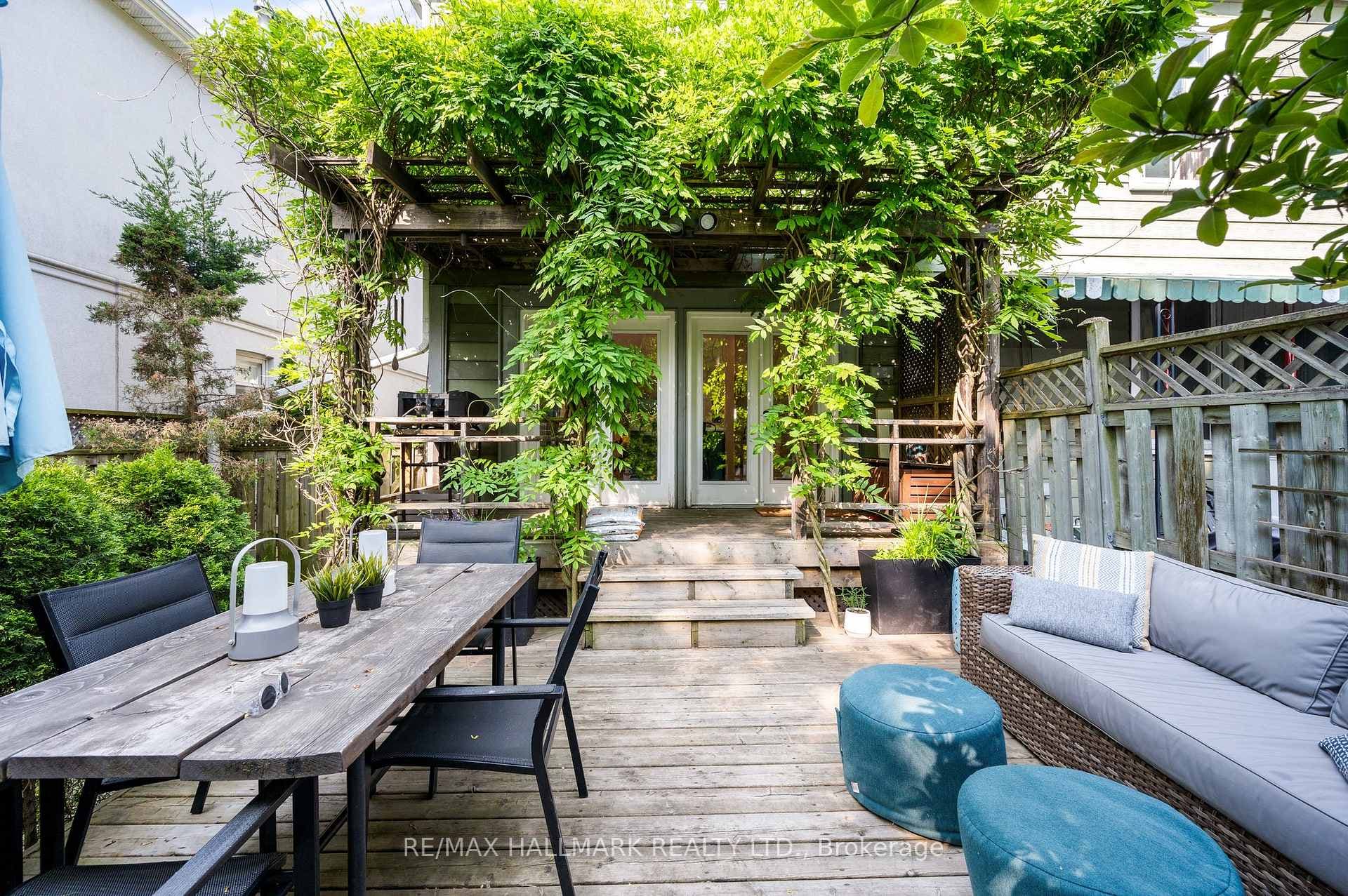 15 Redwood Avenue photo 29