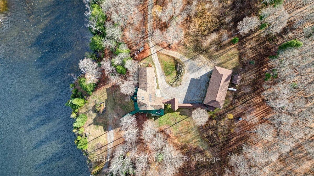 78 Cleland Court photo 43