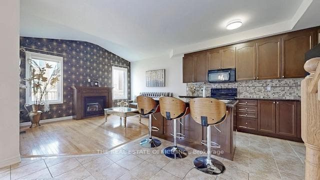 10 Betony Drive photo 5
