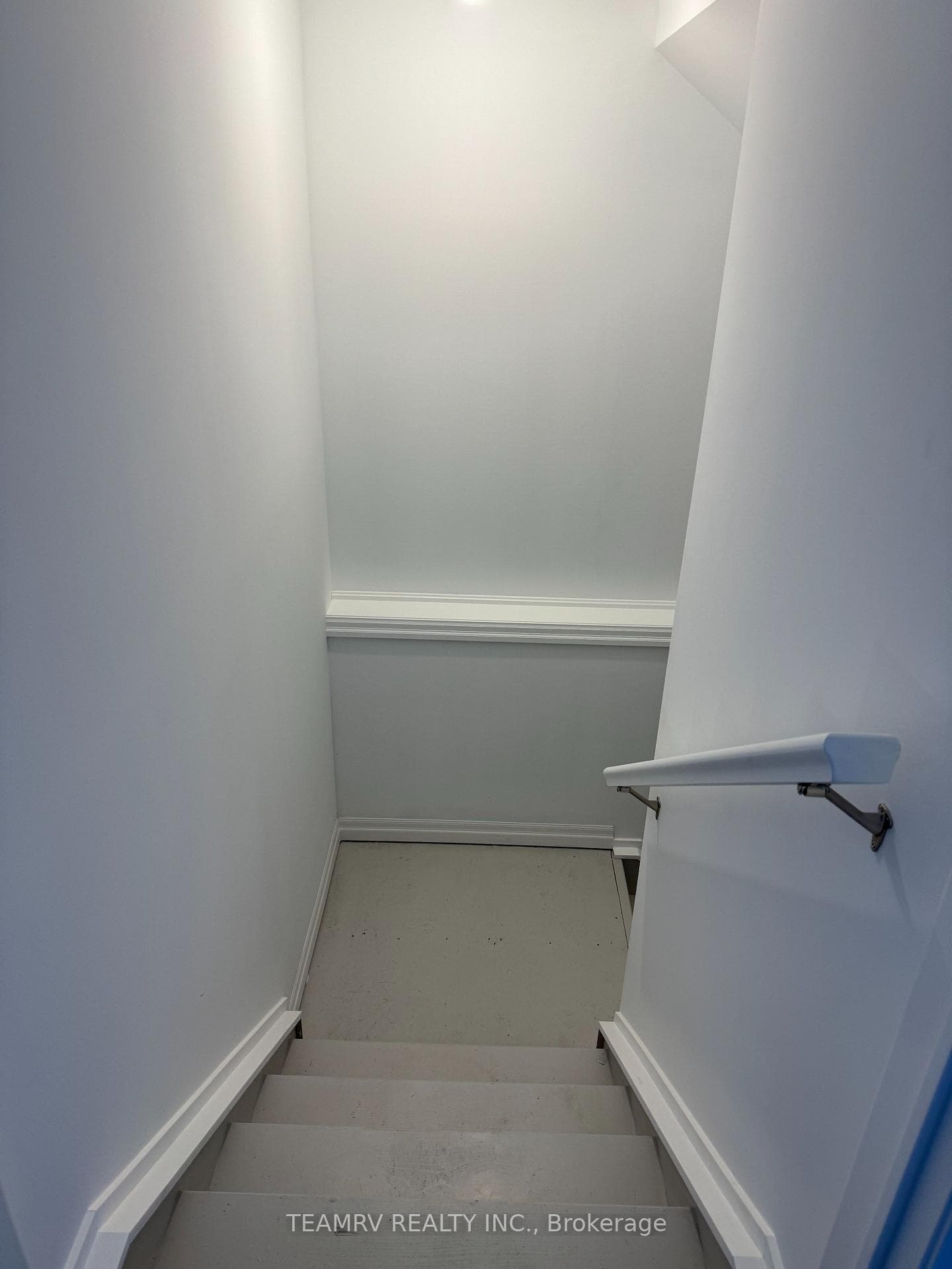26 SILVERLEAF Path photo 32