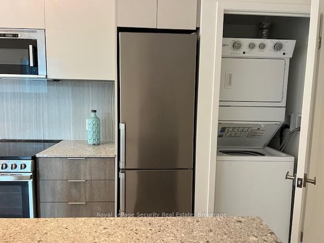 Ensuite Laundry