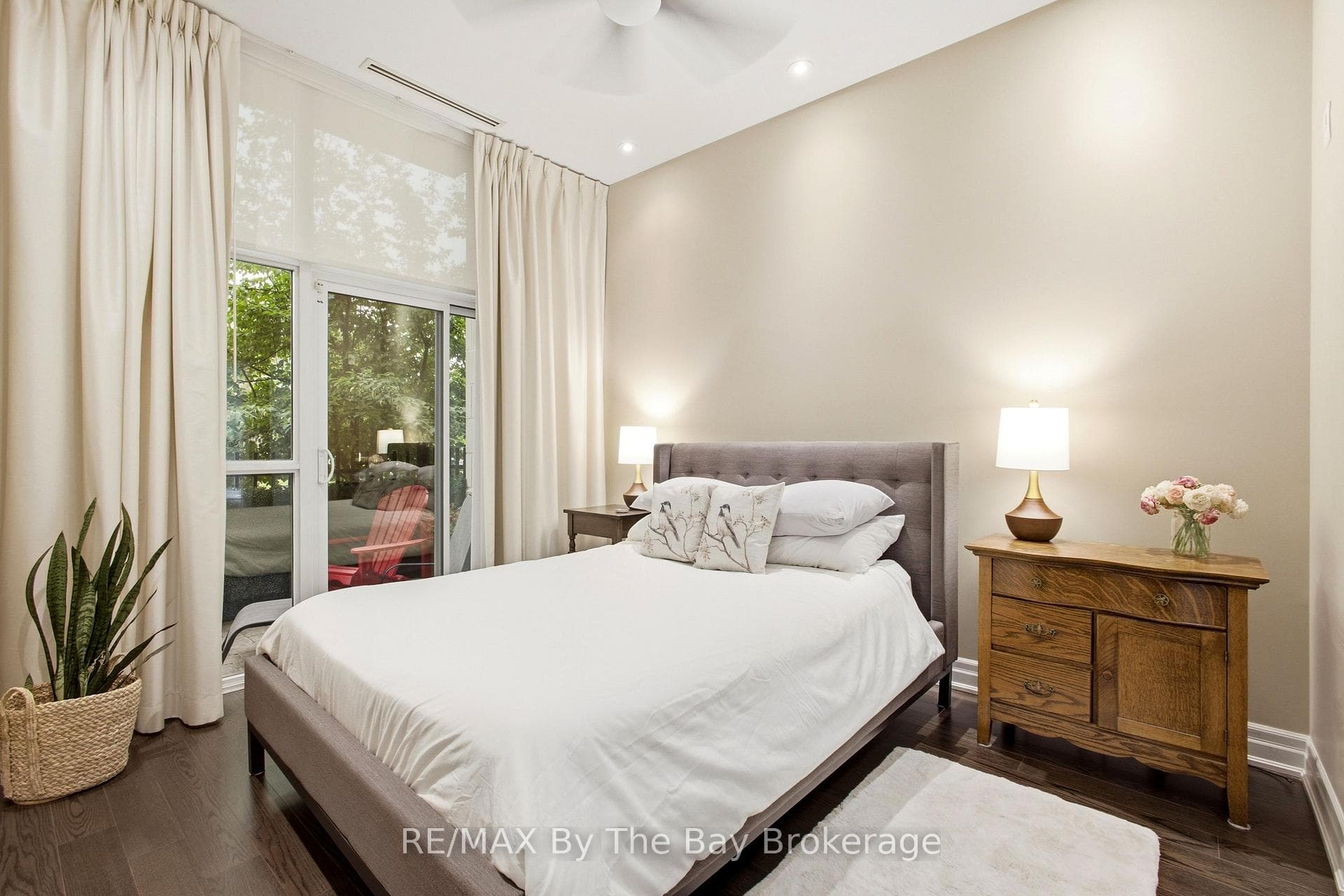 111 Civic Square Gate Unit 112 photo 16