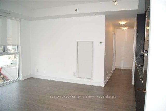 318 Richmond Street Unit 1103 photo 5