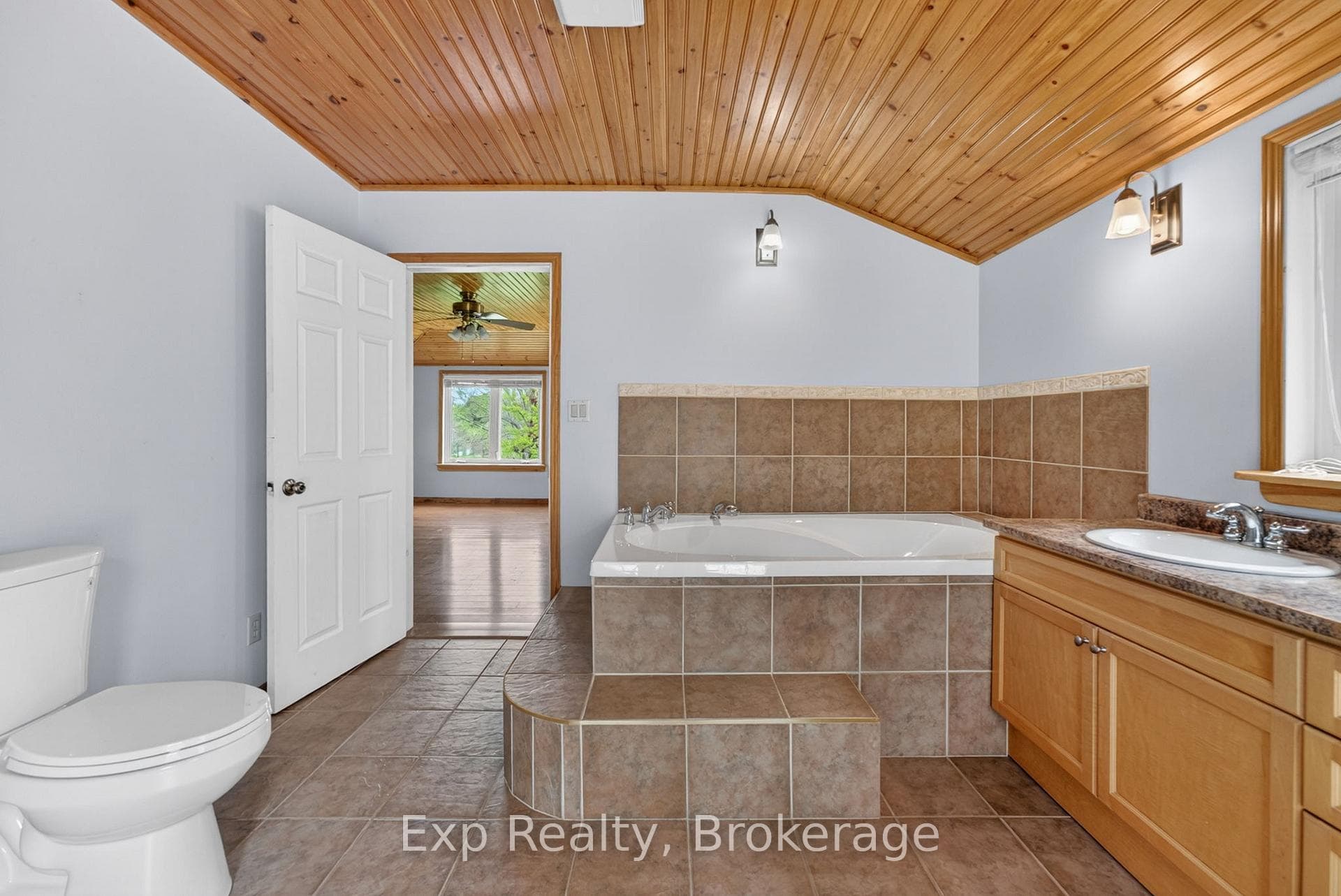1207 Shannon Road photo 21
