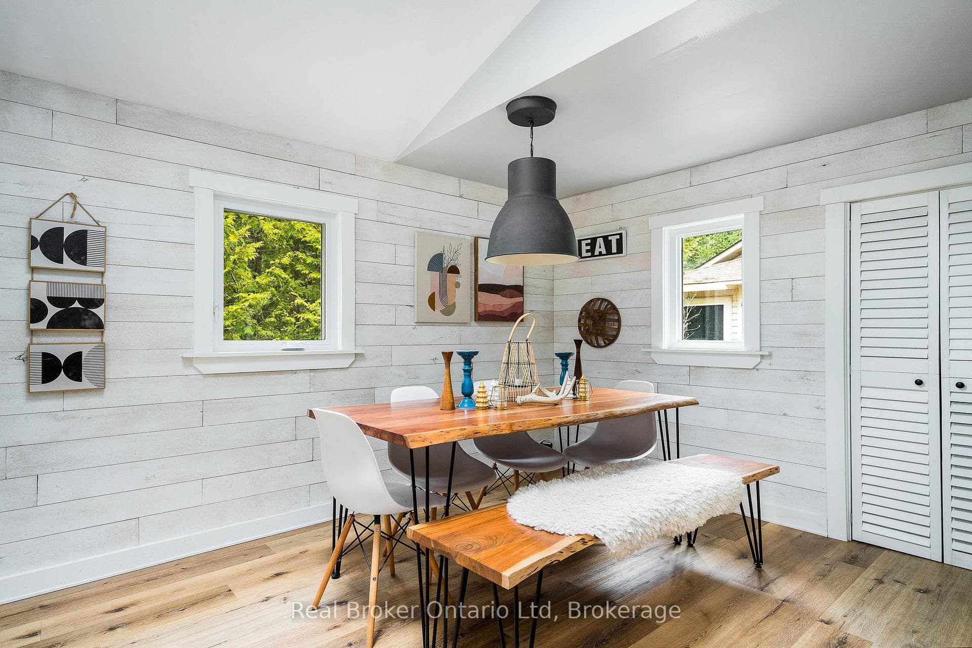 1071 LAWSON Road photo 13