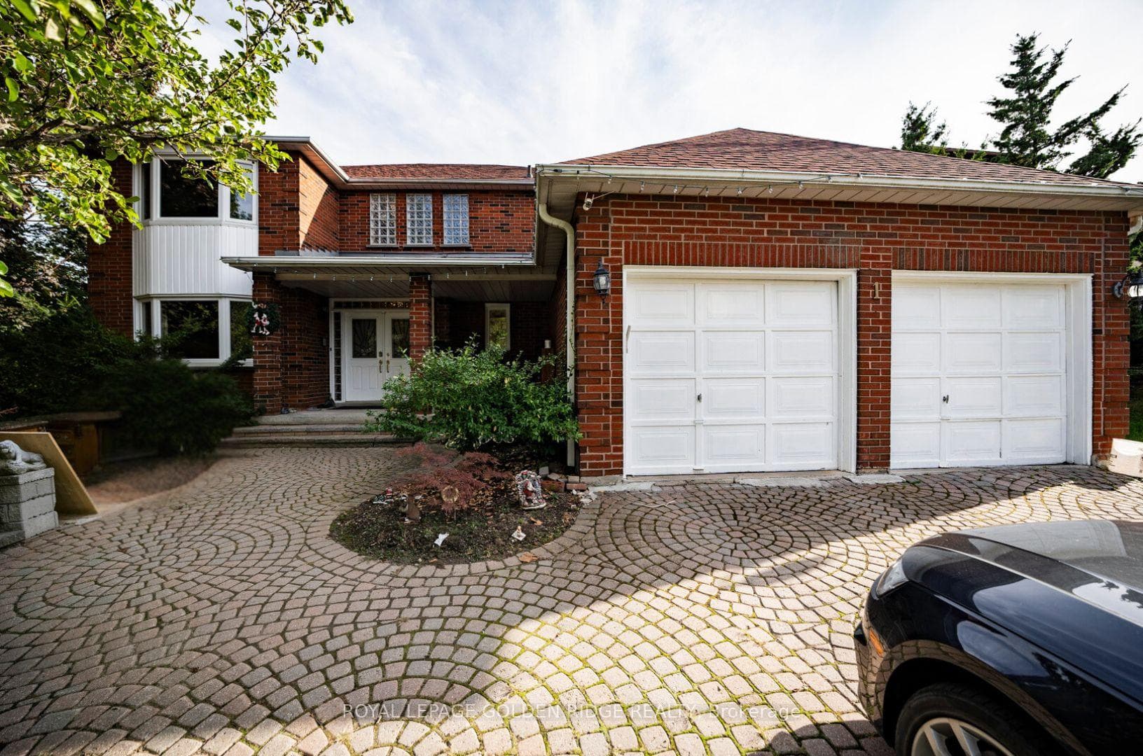 1 Ashford Court photo 1