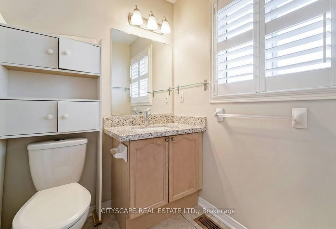 1480 Britannia Road Unit 82 photo 19