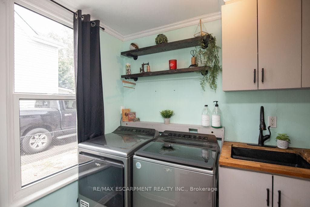 22 Superior Street photo 24