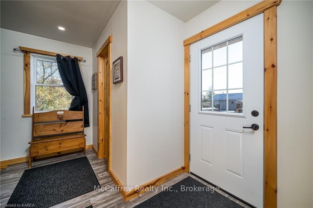 738 MILLER Road photo 7