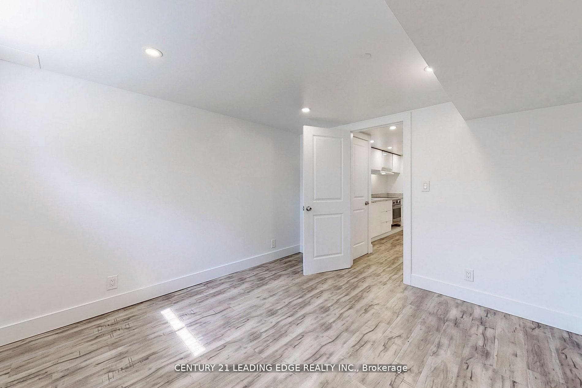 70 Wexford Boulevard Unit Bsmt photo 23